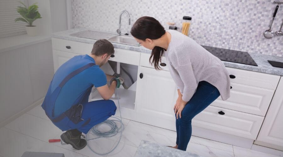 Expert burst pipe repair services in Uniontown, KS